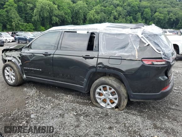 ✅ 2024 Jeep Grand Cherokee Limited • VIN: 1C4RJKBG6R8917453 • Lot: 61802885. Wystawiony na Copart z przebiegiem 18 544 mil. Bezpłatny archiwum sprzedaży aukcyjnych z USA i szczegółowy raport historii pojazdu na DreamBid. Zdjęcie 2.