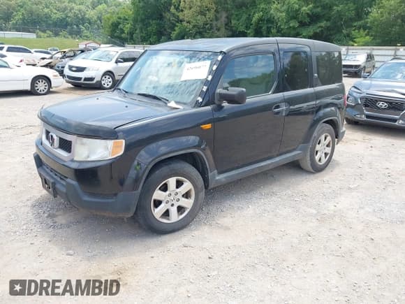 ✅ 2011 Honda Element EX • VIN: 5J6YH1H70BL001132 • Лот: 42696077. Опубликован ранее на IAAI с пробегом 261 676 миль. Бесплатный доступ к архиву аукционных продаж из США и подробный отчёт об истории автомобиля на DreamBid. Изображение 17.