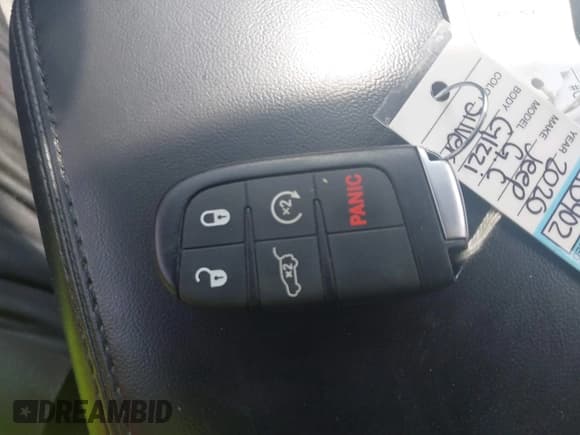 ✅ 2020 Jeep Grand Cherokee Limited X • VIN: 1C4RJFBG3LC233195 • Lot: 42492543. Listed on IAAI with 60,940 mi. Free auction sales archive from the USA and detailed vehicle history report at DreamBid. Image 11.