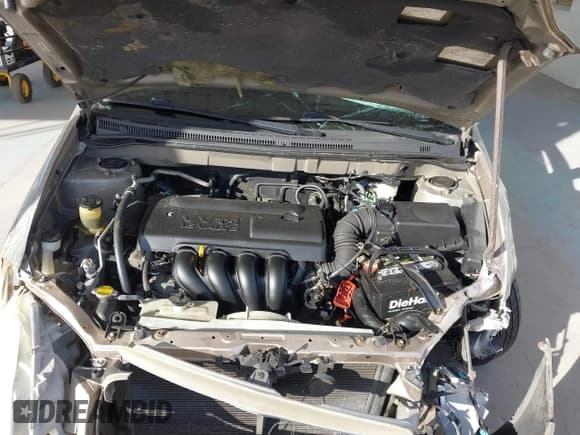 ✅ 2004 Toyota Corolla CE • VIN: 1NXBR32E14Z272799 • Lot: 43664394. Wystawiony na IAAI z przebiegiem 214 374 mil. Bezpłatny archiwum sprzedaży aukcyjnych z USA i szczegółowy raport historii pojazdu na DreamBid. Zdjęcie 10.