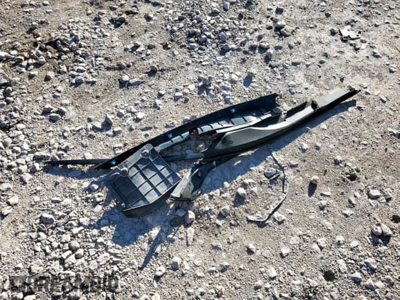 ✅ 2022 Lexus ES 350 • VIN: 58ADZ1B14NU119662 • Lot: 90487905. Listed on Copart with 27,958 mi. Free auction sales archive from the USA and detailed vehicle history report at DreamBid. Image 12.