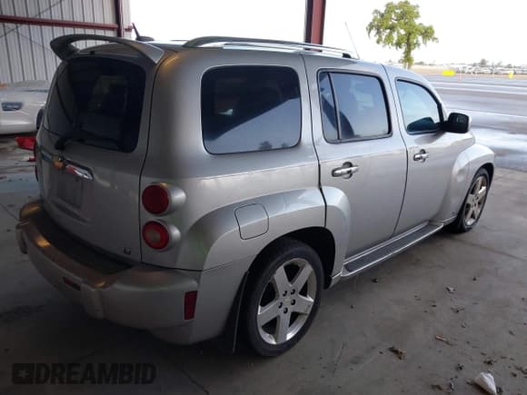 ✅ 2006 Chevrolet HHR LT • VIN: 3GNDA23P96S583485 • Lot: 41893895. Listed on IAAI with 286,681 mi. Free auction sales archive from the USA and detailed vehicle history report at DreamBid. Image 4.