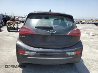 ✅ 2018 Chevrolet Bolt EV Premier • VIN: 1G1FX6S02J4140138 • Lot: 59494714. Wystawiony na Copart z przebiegiem 83 116 mil. Bezpłatny archiwum sprzedaży aukcyjnych z USA i szczegółowy raport historii pojazdu na DreamBid. Zdjęcie 6.