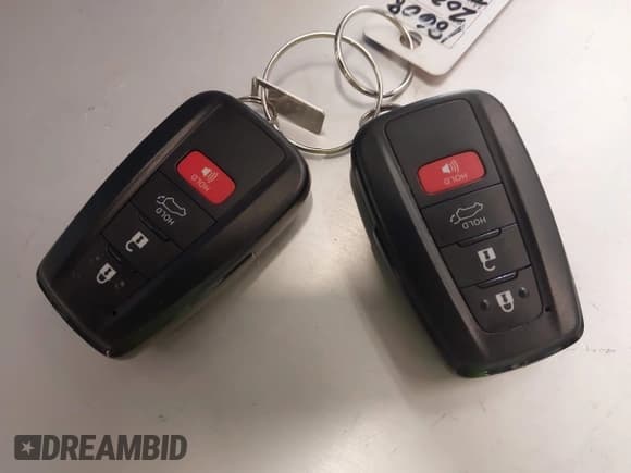 ✅ 2023 Toyota Highlander Hybrid Bronze Edition • VIN: 5TDABRCH0PS600030 • Lot: 42636826. Wystawiony na IAAI z przebiegiem 26 644 mil. Bezpłatny archiwum sprzedaży aukcyjnych z USA i szczegółowy raport historii pojazdu na DreamBid. Zdjęcie 11.