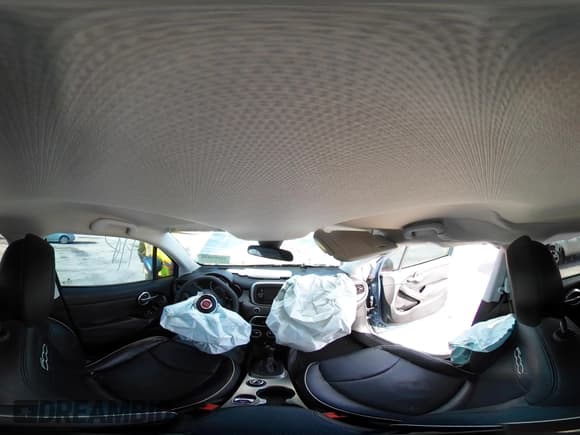 ✅ 2017 FIAT 500X Urbana Edition • VIN: ZFBCFXCBXHP611905 • Lot: 42563046. Wystawiony na IAAI z przebiegiem 44 115 mil. Bezpłatny archiwum sprzedaży aukcyjnych z USA i szczegółowy raport historii pojazdu na DreamBid. Zdjęcie 19.