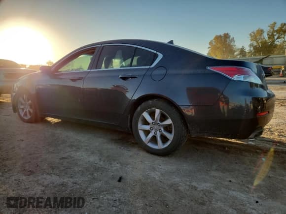 ✅ 2013 Acura TL • VIN: 19UUA8F26DA003573 • Лот: 91216835. Опубликован ранее на Copart с пробегом 177 185 миль. Бесплатный доступ к архиву аукционных продаж из США и подробный отчёт об истории автомобиля на DreamBid. Изображение 2.