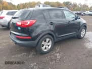 ✅ 2013 Kia Sportage LX • VIN: KNDPBCA25D7498235 • Лот: 43487943. Опубликован ранее на IAAI с пробегом 144 456 миль. Бесплатный доступ к архиву аукционных продаж из США и подробный отчёт об истории автомобиля на DreamBid. Изображение 4.