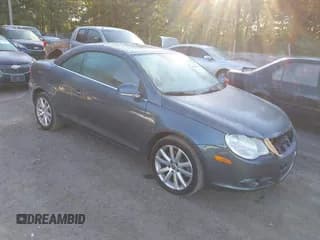 ✅ 2007 Volkswagen Eos 2.0T • VIN: WVWFA71F17V038112 • Lot: 43125519. Wystawiony na IAAI z przebiegiem 210 762 mil. Bezpłatny archiwum sprzedaży aukcyjnych z USA i szczegółowy raport historii pojazdu na DreamBid. Zdjęcie 1.