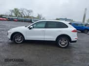 ✅ 2018 Porsche Cayenne • VIN: WP1AA2A23JKA06540 • Lot: 41955536. Wystawiony na IAAI z przebiegiem Nie podano. Bezpłatny archiwum sprzedaży aukcyjnych z USA i szczegółowy raport historii pojazdu na DreamBid. Zdjęcie 14.