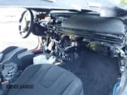 ✅ 2025 Hyundai Elantra SEL Sport • VIN: KMHLM4DG6SU933179 • Lot: 43275340. Wystawiony na IAAI z przebiegiem 44 mil. Bezpłatny archiwum sprzedaży aukcyjnych z USA i szczegółowy raport historii pojazdu na DreamBid. Zdjęcie 5.