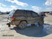✅ 2003 Jeep Grand Cherokee Laredo • VIN: 1J4GW48S03C566103 • Lot: 90809575. Wystawiony na Copart z przebiegiem 208 186 mil. Bezpłatny archiwum sprzedaży aukcyjnych z USA i szczegółowy raport historii pojazdu na DreamBid. Zdjęcie 3.