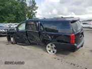 ✅ 2017 Chevrolet Suburban LT • VIN: 1GNSKHKC5HR360856 • Lot: 63503435. Wystawiony na Copart z przebiegiem 114 162 mil. Bezpłatny archiwum sprzedaży aukcyjnych z USA i szczegółowy raport historii pojazdu na DreamBid. Zdjęcie 2.