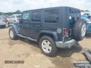 ✅ 2007 Jeep Wrangler Unlimited Sahara • VIN: 1J4GA591X7L117415 • Lot: 42509979. Listed on IAAI with 96,192 mi. Free auction sales archive from the USA and detailed vehicle history report at DreamBid. Image 3.