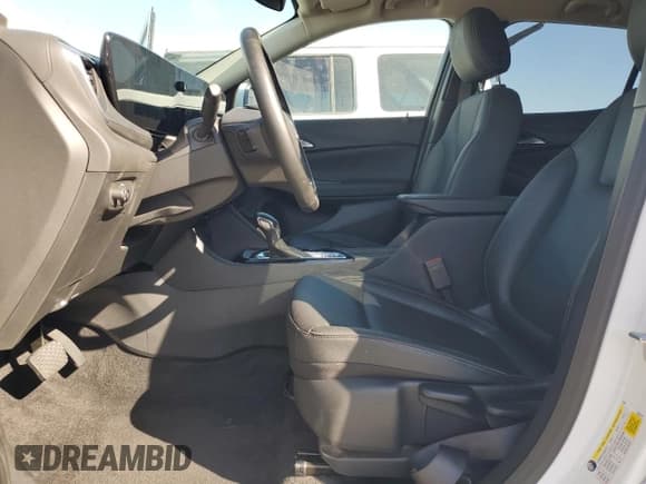 ✅ 2024 Buick Encore GX Sport Touring • VIN: KL4AMESL7RB088747 • Lot: 81698675. Wystawiony na Copart z przebiegiem Nie podano. Bezpłatny archiwum sprzedaży aukcyjnych z USA i szczegółowy raport historii pojazdu na DreamBid. Zdjęcie 7.