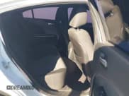 ✅ 2016 Dodge Charger SE • VIN: 2C3CDXBGXGH267421 • Lot: 43640720. Wystawiony na IAAI z przebiegiem 142 906 mil. Bezpłatny archiwum sprzedaży aukcyjnych z USA i szczegółowy raport historii pojazdu na DreamBid. Zdjęcie 8.