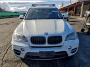 ✅ 2012 BMW X5 35i • VIN: 5UXZV4C52CL990450 • Лот: 94717215. Опубликован ранее на Copart с пробегом 145 244 миль. Бесплатный доступ к архиву аукционных продаж из США и подробный отчёт об истории автомобиля на DreamBid. Изображение 5.