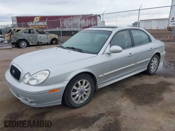 2003 Hyundai Sonata GLS с VIN KMHWF35H33A802593, выставлен на аукционе IAAI как лот 41653769 с пробегом 171 872 миль миль и . История ставок и продаж доступна на DreamBid. Изображение 2.
