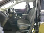 ✅ 2020 Chevrolet Equinox LT • VIN: 3GNAXLEX6LL250994 • Lot: 81143445. Wystawiony na Copart z przebiegiem 82 422 mil. Bezpłatny archiwum sprzedaży aukcyjnych z USA i szczegółowy raport historii pojazdu na DreamBid. Zdjęcie 7.