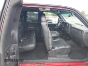 ✅ 2001 GMC Sierra 1500 SLE • VIN: 2GTEK19T811330364 • Лот: 42623366. Опубликован ранее на IAAI с пробегом 253 965 миль. Бесплатный доступ к архиву аукционных продаж из США и подробный отчёт об истории автомобиля на DreamBid. Изображение 8.