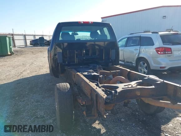 ✅ 2009 Chevrolet Silverado 2500HD • VIN: 1GBHC49K39E158939 • Лот: 41775789. Опубликован ранее на IAAI с пробегом 221 899 миль. Бесплатный доступ к архиву аукционных продаж из США и подробный отчёт об истории автомобиля на DreamBid. Изображение 3.