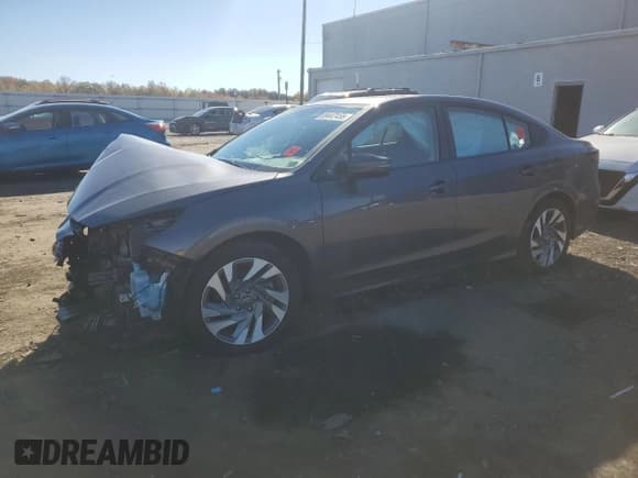 ✅ 2024 Subaru Legacy Limited • VIN: 4S3BWAN69R3023086 • Lot: 89447455. Wystawiony na Copart z przebiegiem 23 039 mil. Bezpłatny archiwum sprzedaży aukcyjnych z USA i szczegółowy raport historii pojazdu na DreamBid. Zdjęcie 1.