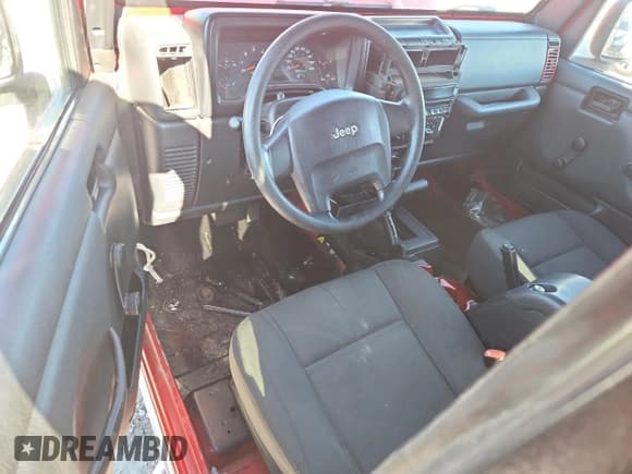 ✅ 2006 Jeep Wrangler X • VIN: 1J4FA39S76P750437 • Lot: 82685955. Wystawiony na Copart z przebiegiem Nie podano. Bezpłatny archiwum sprzedaży aukcyjnych z USA i szczegółowy raport historii pojazdu na DreamBid. Zdjęcie 8.