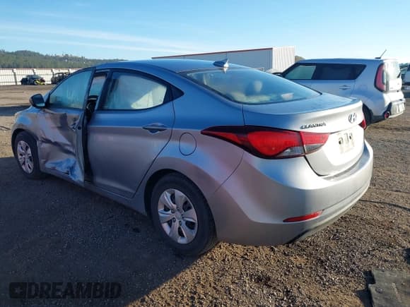 ✅ 2016 Hyundai Elantra SE • VIN: 5NPDH4AE1GH743078 • Лот: 43496550. Опубликован ранее на IAAI с пробегом 98 082 миль. Бесплатный доступ к архиву аукционных продаж из США и подробный отчёт об истории автомобиля на DreamBid. Изображение 3.