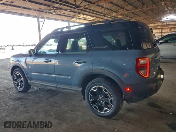 ✅ 2025 Ford Bronco Sport Outer Banks • VIN: 3FMCR9CN4SRE29364 • Лот: 91881315. Опубликован ранее на Copart с пробегом 148 миль. Бесплатный доступ к архиву аукционных продаж из США и подробный отчёт об истории автомобиля на DreamBid. Изображение 2.