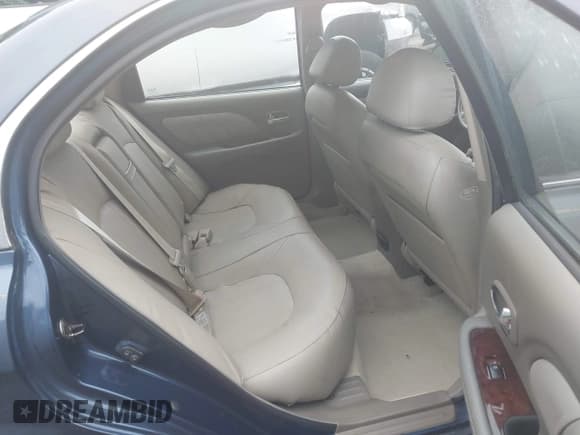 ✅ 2004 Hyundai Sonata GLS • VIN: KMHWF35H14A052743 • Lot: 42975034. Listed on IAAI with 43,025 mi. Free auction sales archive from the USA and detailed vehicle history report at DreamBid. Image 8.
