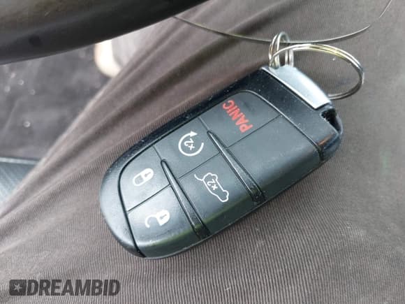 ✅ 2015 Jeep Grand Cherokee Overland • VIN: 1C4RJFCG8FC173725 • Лот: 42416707. Опубликован ранее на IAAI с пробегом 152 575 миль. Бесплатный доступ к архиву аукционных продаж из США и подробный отчёт об истории автомобиля на DreamBid. Изображение 11.