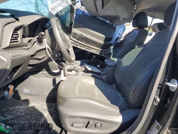 2020 Hyundai Elantra SEL с VIN 5NPD84LF0LH498211, выставлен на аукционе Copart как лот 85579055 с пробегом 104 466 миль миль и Списание • Salvage title. История ставок и продаж доступна на DreamBid. Изображение 7.