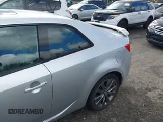 ✅ 2011 Kia Forte SX • VIN: KNAFW6A3XB5376745 • Лот: 43552293. Опубликован ранее на IAAI с пробегом 151 950 миль. Бесплатный доступ к архиву аукционных продаж из США и подробный отчёт об истории автомобиля на DreamBid. Изображение 6.