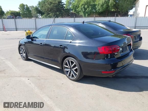 ✅ 2013 Volkswagen Jetta Autobahn • VIN: 3VW4A7AJ1DM364460 • Lot: 42425355. Listed on IAAI with 184,410 mi. Free auction sales archive from the USA and detailed vehicle history report at DreamBid. Image 3.