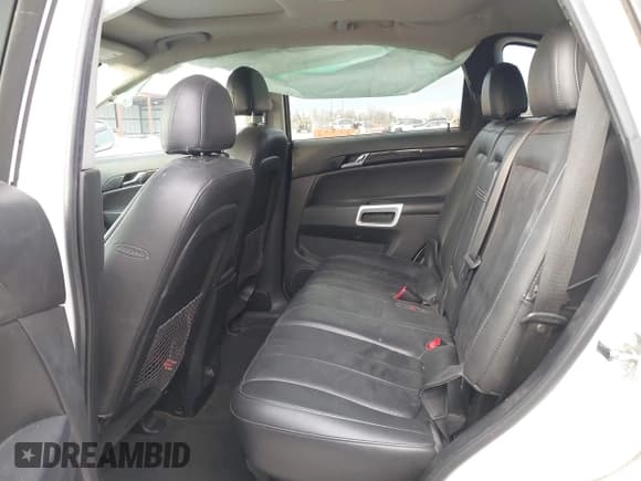 ✅ 2014 Chevrolet Captiva Sport LTZ • VIN: 3GNAL4EK6ES631467 • Lot: 40948171. Wystawiony na IAAI z przebiegiem 146 395 mil. Bezpłatny archiwum sprzedaży aukcyjnych z USA i szczegółowy raport historii pojazdu na DreamBid. Zdjęcie 8.