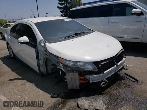 2014 Chevrolet Volt z VIN 1G1RE6E46EU155975, wystawiony jako Copart lot #58937384 z przebiegiem 136 767 mil mil oraz Szkoda całkowita • Salvage title. Historia ofert i sprzedaży dostępna na DreamBid. Obrazek 4.