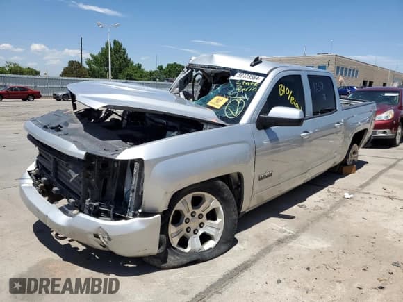✅ 2018 Chevrolet Silverado 1500 LT • VIN: 3GCUKREC2JG118874 • Лот: 59123584. Опубликован ранее на Copart с пробегом Не указан. Бесплатный доступ к архиву аукционных продаж из США и подробный отчёт об истории автомобиля на DreamBid. Изображение 1.