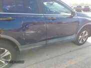 ✅ 2018 Honda CR-V LX • VIN: 2HKRW6H32JH223443 • Lot: 43778838. Wystawiony na IAAI z przebiegiem 78 712 mil. Bezpłatny archiwum sprzedaży aukcyjnych z USA i szczegółowy raport historii pojazdu na DreamBid. Zdjęcie 6.