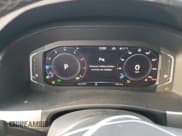 ✅ 2023 Volkswagen Atlas SEL • VIN: 1V2BE2CAXPC215306 • Lot: 43227145. Wystawiony na Copart z przebiegiem 17 813 mil. Bezpłatny archiwum sprzedaży aukcyjnych z USA i szczegółowy raport historii pojazdu na DreamBid. Zdjęcie 9.