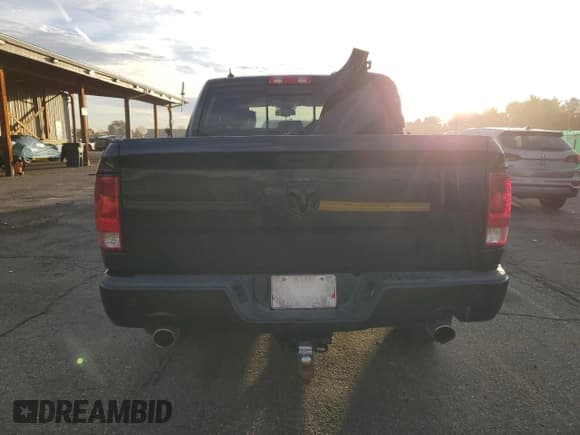 ✅ 2018 Ram 1500 Big Horn • VIN: 1C6RR7LT3JS233007 • Lot: 82578395. Wystawiony na Copart z przebiegiem 89 732 mil. Bezpłatny archiwum sprzedaży aukcyjnych z USA i szczegółowy raport historii pojazdu na DreamBid. Zdjęcie 6.
