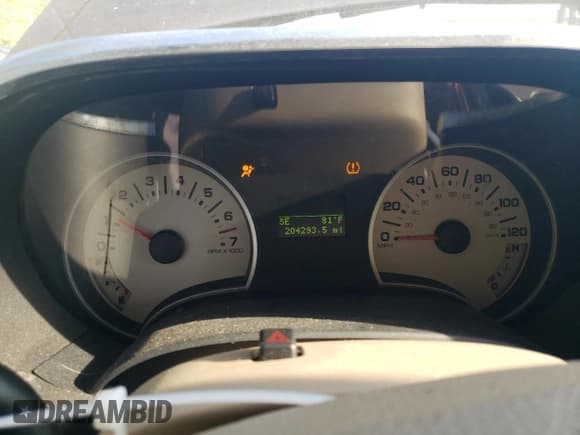 ✅ 2007 Ford Explorer Eddie Bauer • VIN: 1FMEU74EX7UA40867 • Lot: 70993795. Wystawiony na Copart z przebiegiem 204 293 mil. Bezpłatny archiwum sprzedaży aukcyjnych z USA i szczegółowy raport historii pojazdu na DreamBid. Zdjęcie 9.