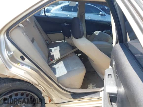 2012 Toyota Camry XLE с VIN 4T1BD1FK5CU018062, выставлен на аукционе IAAI как лот 43125587 с пробегом 158 980 миль миль и . История ставок и продаж доступна на DreamBid. Изображение 8.