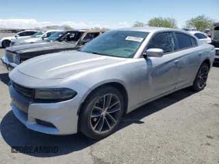 ✅ 2016 Dodge Charger SE • VIN: 2C3CDXBG4GH186219 • Lot: 65123955. Wystawiony na Copart z przebiegiem 118 260 mil. Bezpłatny archiwum sprzedaży aukcyjnych z USA i szczegółowy raport historii pojazdu na DreamBid. Zdjęcie 1.