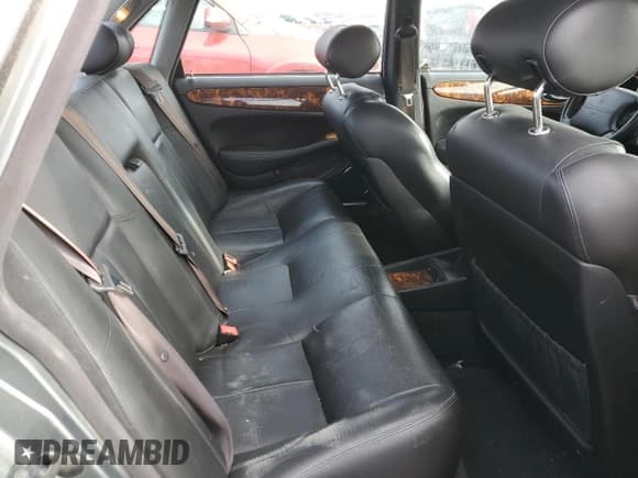 ✅ 2002 Jaguar XJ • VIN: SAJFA12C72LF47096 • Лот: 79412794. Опубликован ранее на Copart с пробегом 287 060 миль. Бесплатный доступ к архиву аукционных продаж из США и подробный отчёт об истории автомобиля на DreamBid. Изображение 10.