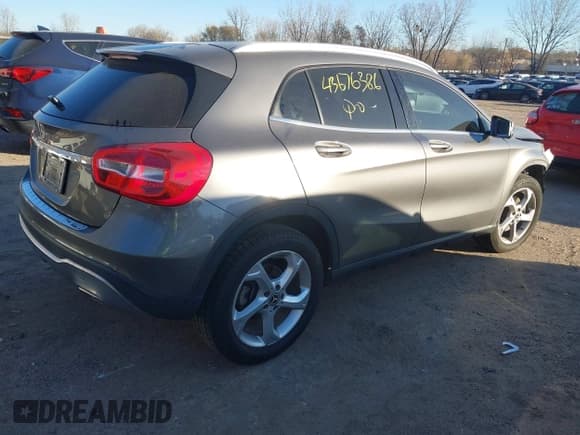 ✅ 2018 Mercedes-Benz GLA 250 • VIN: WDCTG4EB5JJ476132 • Lot: 43676386. Wystawiony na IAAI z przebiegiem 51 346 mil. Bezpłatny archiwum sprzedaży aukcyjnych z USA i szczegółowy raport historii pojazdu na DreamBid. Zdjęcie 4.