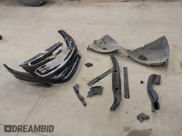 ✅ 2016 Chevrolet Cruze LT • VIN: 1G1PE5SB0G7170381 • Лот: 41647566. Опубликован ранее на IAAI с пробегом 109 068 миль. Бесплатный доступ к архиву аукционных продаж из США и подробный отчёт об истории автомобиля на DreamBid. Изображение 12.