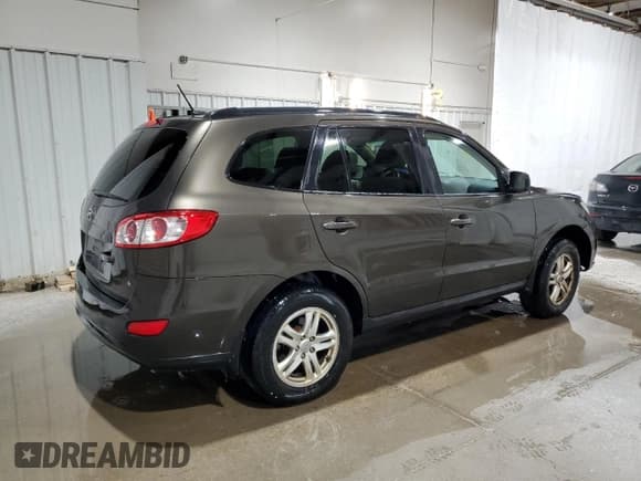 ✅ 2011 Hyundai Santa Fe GLS • VIN: 5XYZG3ABXBG075273 • Lot: 77356144. Listed on Copart with 167,523 mi. Free auction sales archive from the USA and detailed vehicle history report at DreamBid. Image 3.
