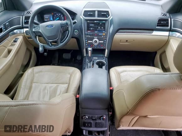 ✅ 2016 Ford Explorer Limited • VIN: 1FM5K7F81GGA25038 • Lot: 54619325. Wystawiony na Copart z przebiegiem 210 700 mil. Bezpłatny archiwum sprzedaży aukcyjnych z USA i szczegółowy raport historii pojazdu na DreamBid. Zdjęcie 8.