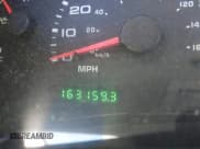 ✅ 2003 Ford F-250 XL • VIN: 1FTNX20L33EC88739 • Lot: 42293415. Listed on IAAI with 163,159 mi. Free auction sales archive from the USA and detailed vehicle history report at DreamBid. Image 15.