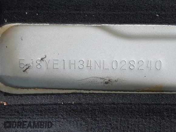 ✅ 2022 Acura MDX • VIN: 5J8YE1H34NL028240 • Lot: 42497925. Wystawiony na IAAI z przebiegiem 40 732 mil. Bezpłatny archiwum sprzedaży aukcyjnych z USA i szczegółowy raport historii pojazdu na DreamBid. Zdjęcie 19.