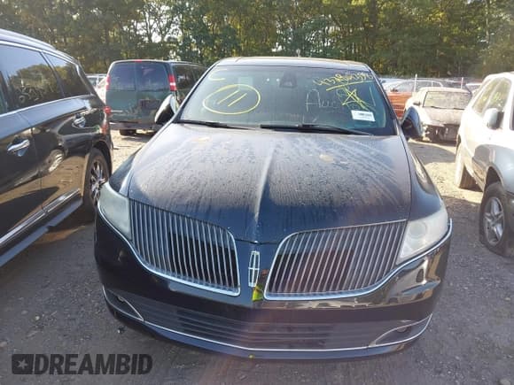 ✅ 2017 Lincoln MKT • VIN: 2LMHJ5NK5HBL01817 • Lot: 43284358. Wystawiony na IAAI z przebiegiem Nie podano. Bezpłatny archiwum sprzedaży aukcyjnych z USA i szczegółowy raport historii pojazdu na DreamBid. Zdjęcie 11.